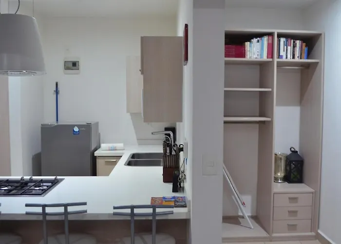 Cozy In Downtown Apartment *